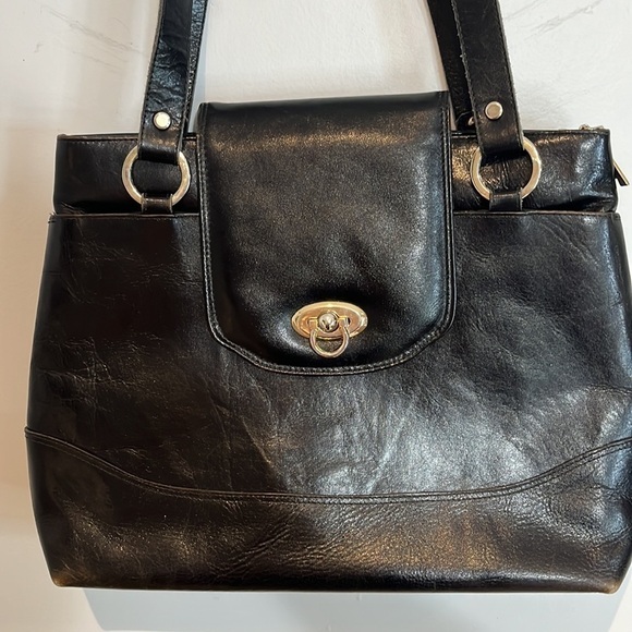 Vintage Etienne Aigner black leather purse - Picture 15 of 15